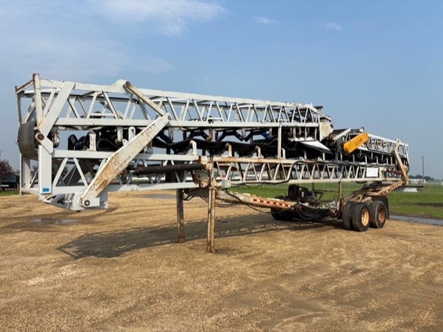 2008 Clemro 36" x 120 Ft. Radial Stacker 2008 Clemro 36" x 120 Ft. Radial Stacker